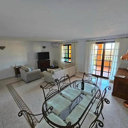 Luxury Mascarat Apartment